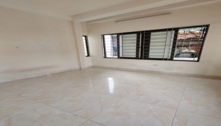 Cần bán nhà riêng Lô góc Phố Trương Định, 5 tầng x 44m2, 8 ngủ, giá 6.95 tỷ 100m ra phố